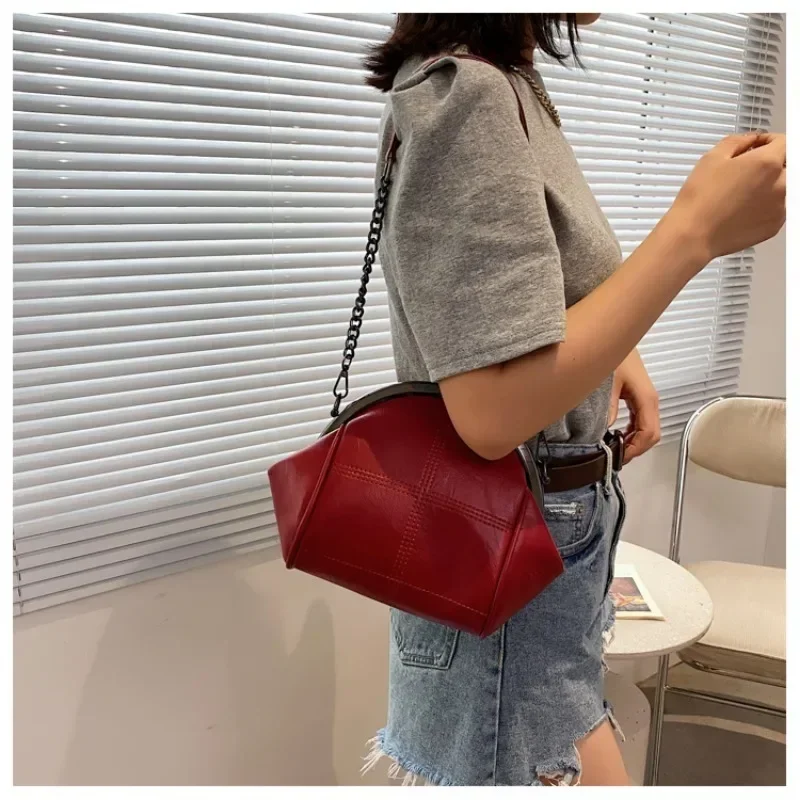 PU Shell Solid Thread Chains Shoulder Bags Crossbody Bag Women