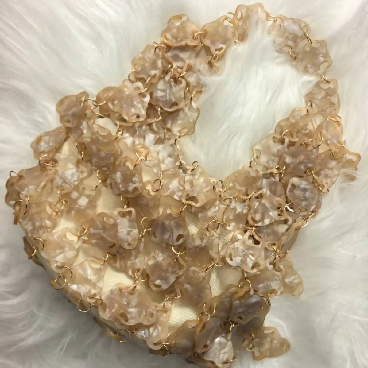 New Retro hand woven Hollow Design Handmade Beaded Phone Bag Luxury Women Shoudler Bag Lady Crossbody Bags