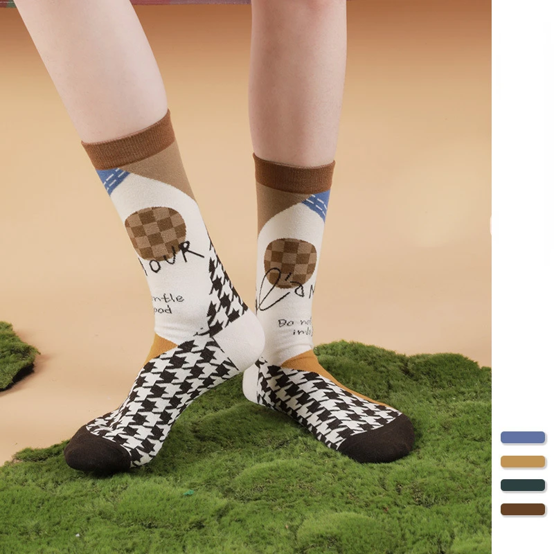 

Deconstructed splicing bird stripes in autumn and winter fashion Japanese long cotton socks women's socks wholesale