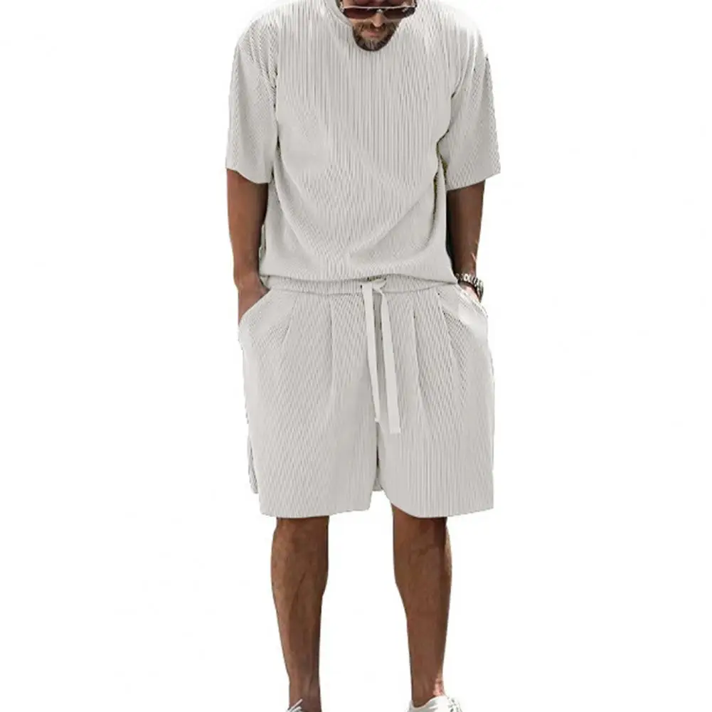 Popular Athletic Wear Set Round Neck Male Loose Drawstring Shorts T-shirt  Men Outfit    Sportswear Set 1 Set