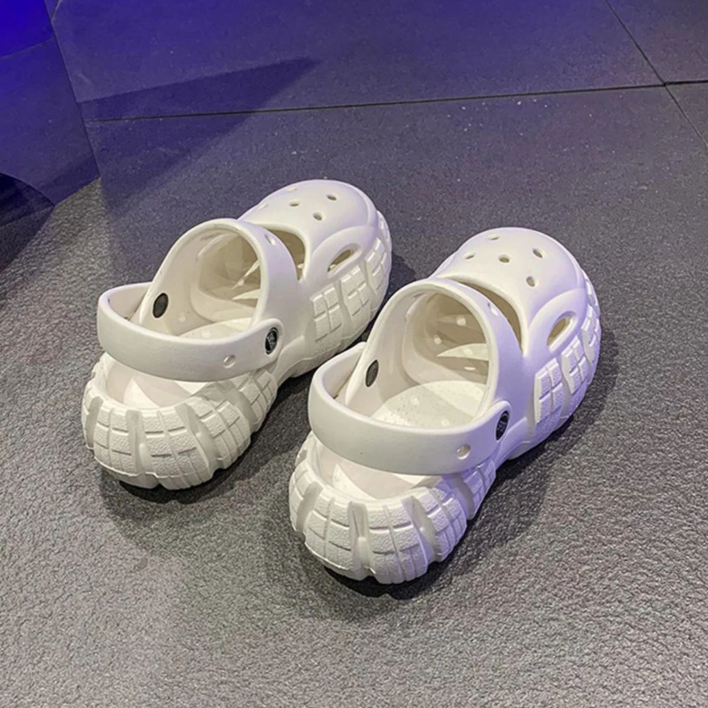 women's sandals summer 2024 lightweight Non-slip Beach shoes Soft sole Hole Shoes cheap shoes clearance free shipp Garden shoes
