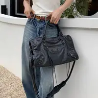 Sac à bandoulière tendance 2026 pour femme, sac fourre-tout urbain Y2K, sac à main en cuir PU classique et stylé pour le streetwear 2