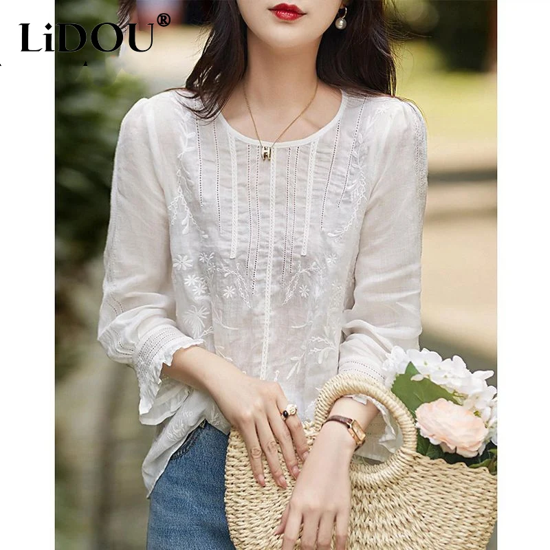 

2023 Spring Autumn New Solid Color Elegant Round Neck Flare Sleeve Pullovers Women Simple Hollow Embroidered All-match Tops