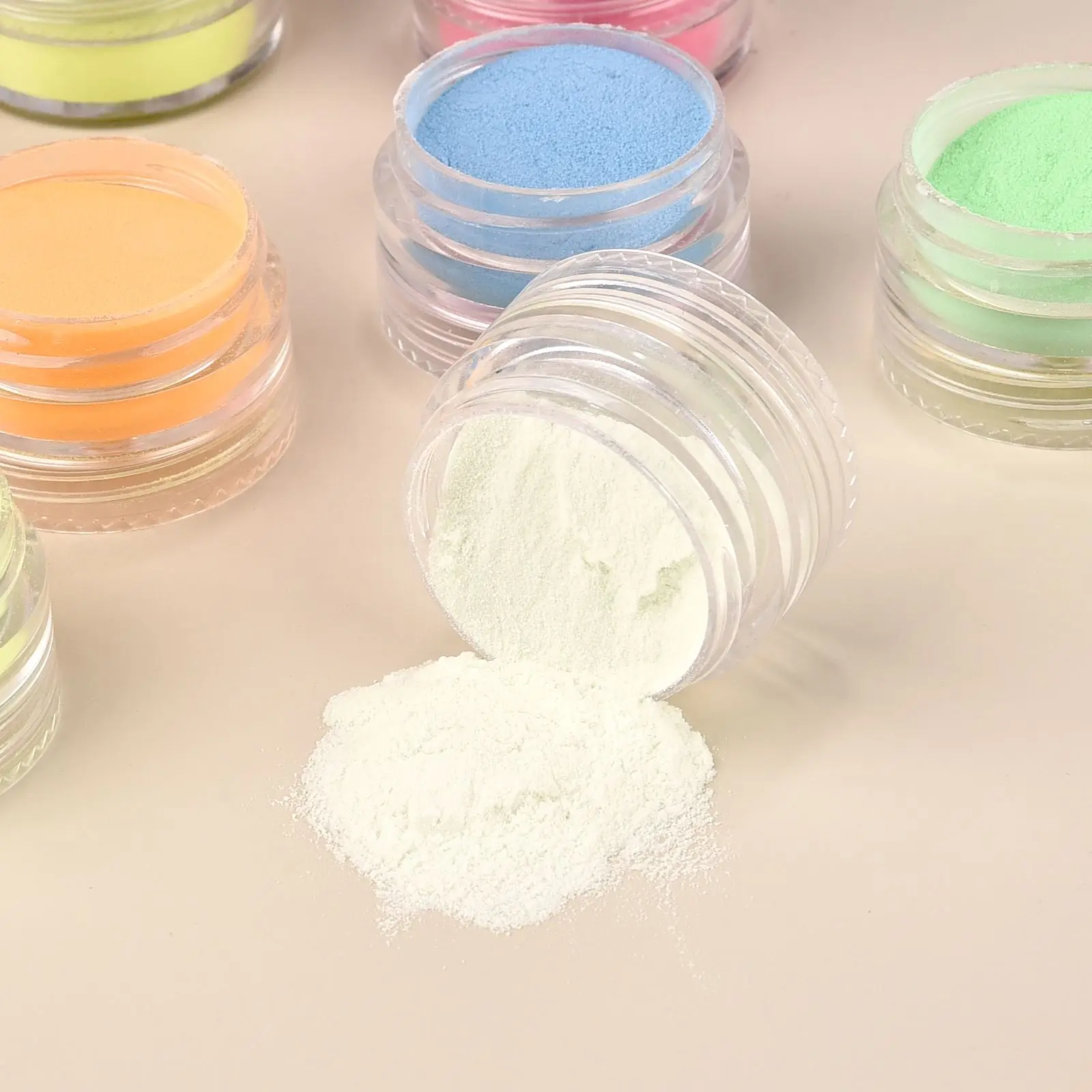 Luminous Powder Pigment Epoxy Resin Pigment 6 Colors Luminous Powder Resin Pigment Set Dye UV Resin Epoxy DIY Jewelry Crafts