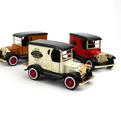 Retro Alloy Vintage Car Metal Model - Collectible Gift (Random Color)