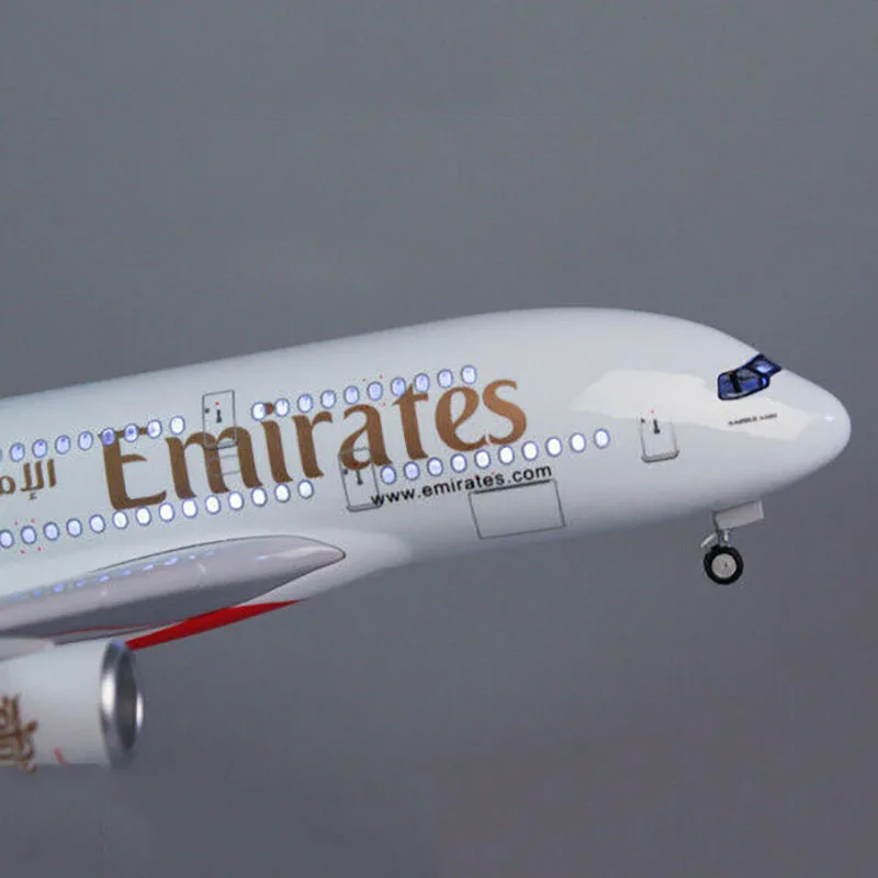 Aircraft Model　エミレーツ航空｜Airbus A380｜ライト点灯 Aircraft Model エミレーツ航空｜Airbus A380｜ライト点灯