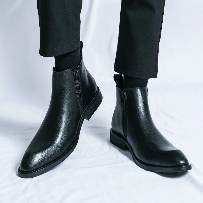 2024 Leather Spring Designer Zipper Italian Dress Office Shoes for Mens Chelsea Casual Boots Retro Pointed Ankle Boot Footwear