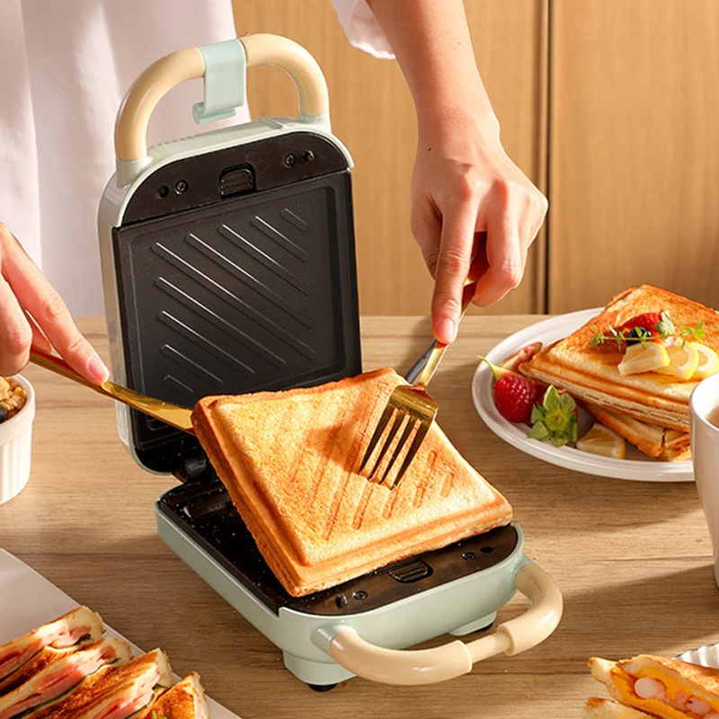 YD-518S Sandwich Machine Breakfast Machine 650W Waffle machine Household Small multi-purpose Press Toast Toast machine