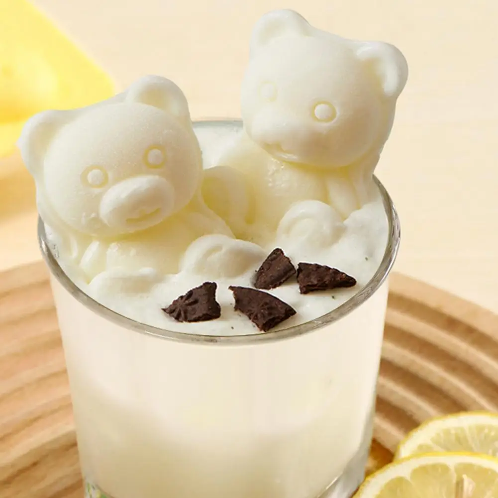 4 Grids Ice Cube Tray Bear Shape Silicone Ice Cube Maker DIY Candy Chocolate Mold For Whiskey Bourbon Bear Kitchen Accessories