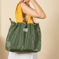 Sacs à bandoulière pliables écologiques, sac d'épicerie réutilisable pour femmes, sac de courses pliable de grande capacité avec fermeture à cordon 4