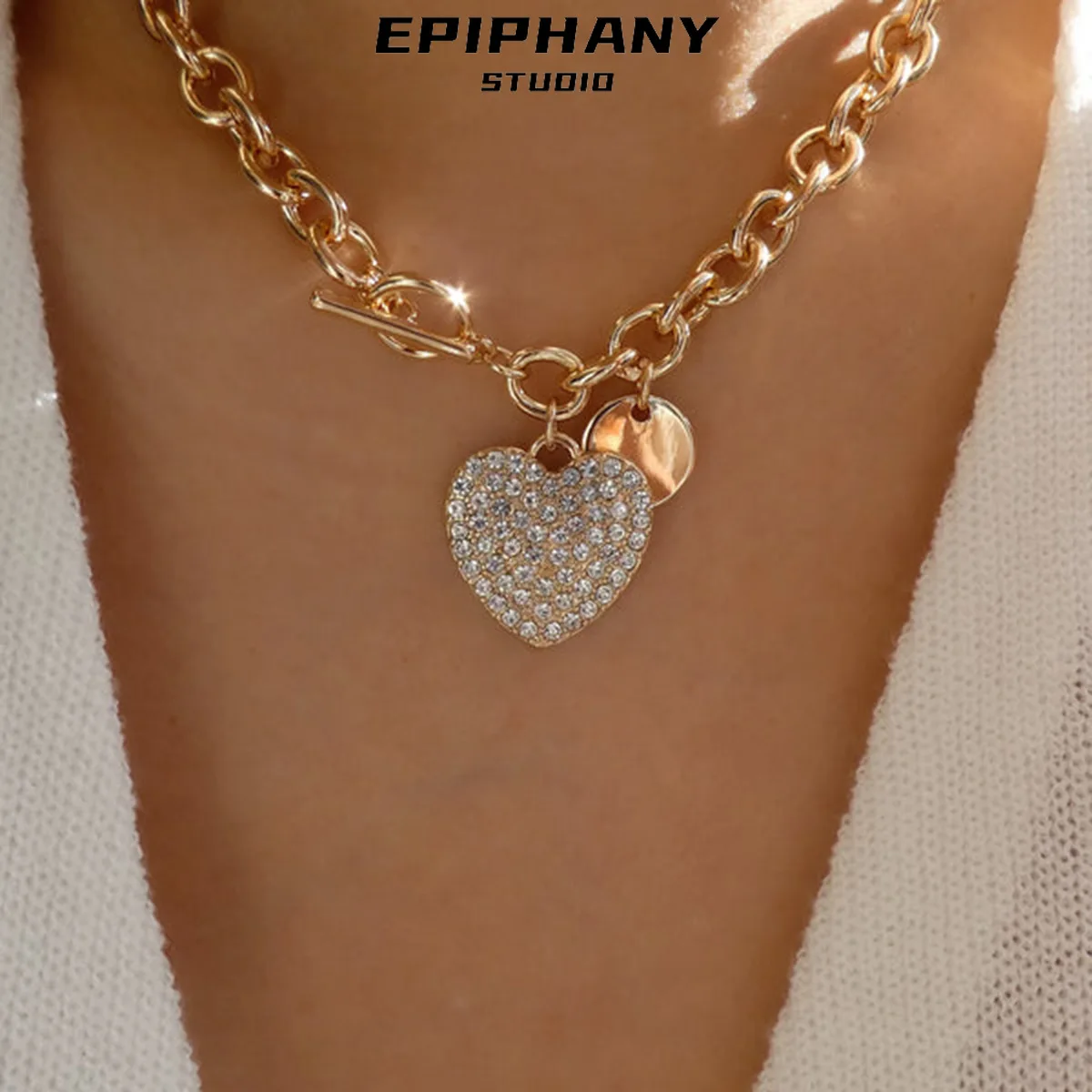 

Temperament Personality Sweet Cool Necklace Round Love Heart Clasp Chain Micro-set Nich Jewelry For Women Choker