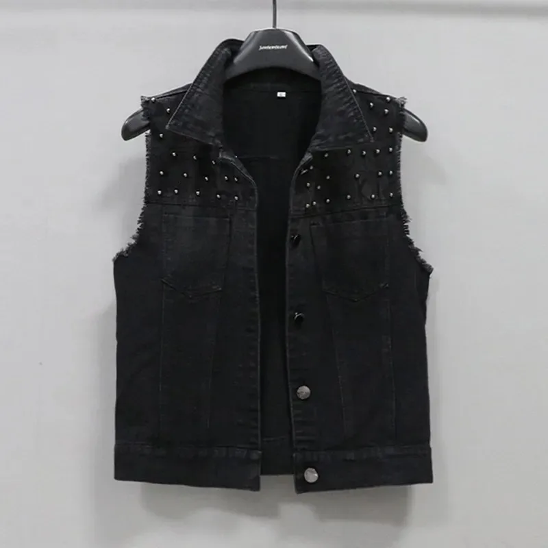 

Women Short Jean Vest 2024 spring Summer New Vintage Single Breasted Rivet Denim coat Waistcoat Sleeveless Jacket Female T045