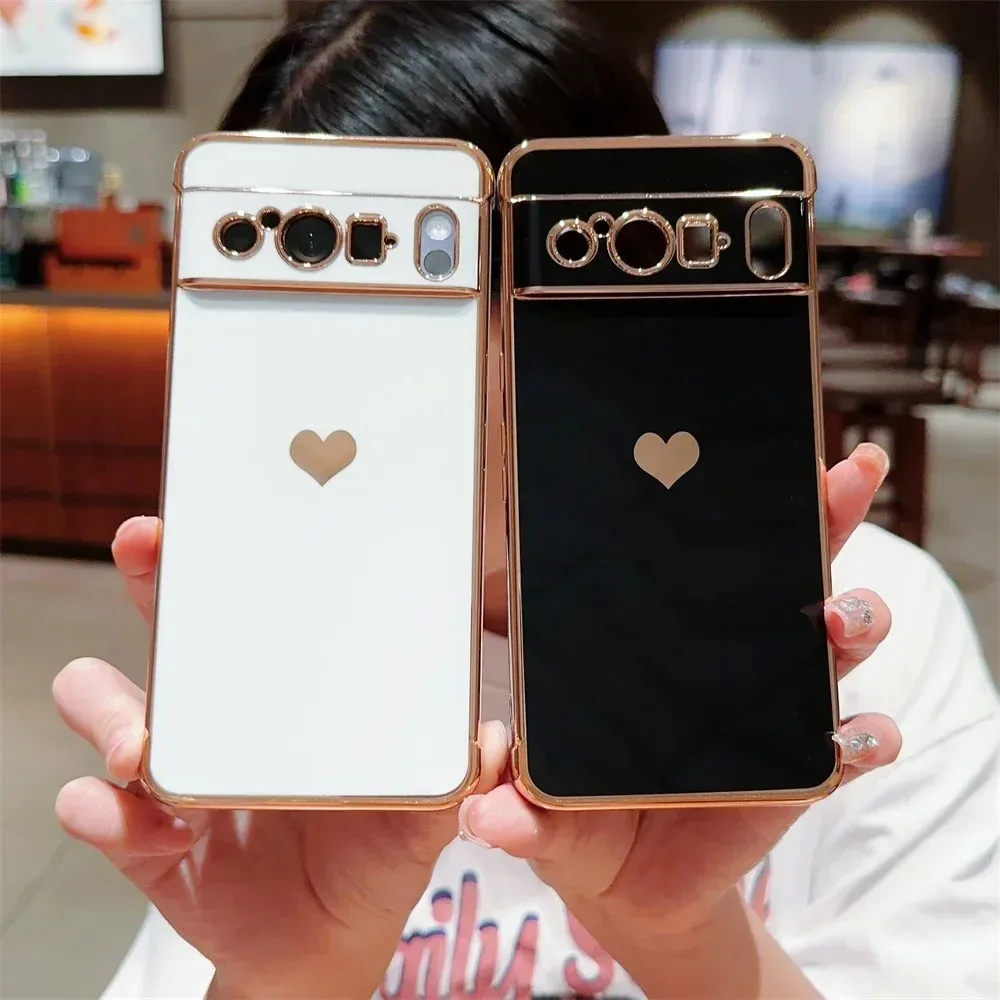 Fashion Love Heart Plating Shockproof Soft Lens Protection Case