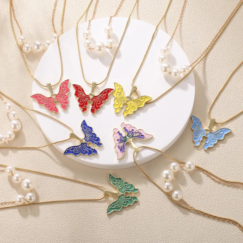 

New High Quality Blue Dripping Oil Butterfly Necklace Bohemian Butterfly Pendant Necklace Party Gift For Men And Women