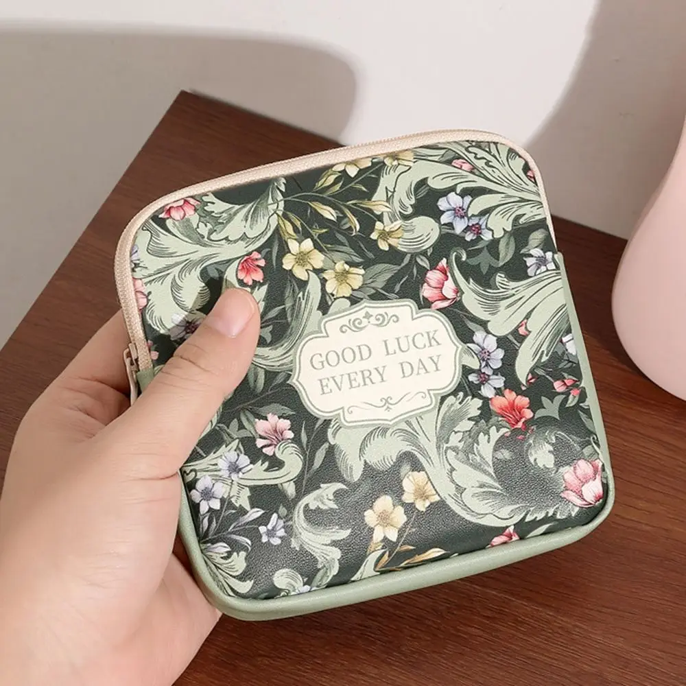 Versatile Cosmetic and Accessory Organizer Bag