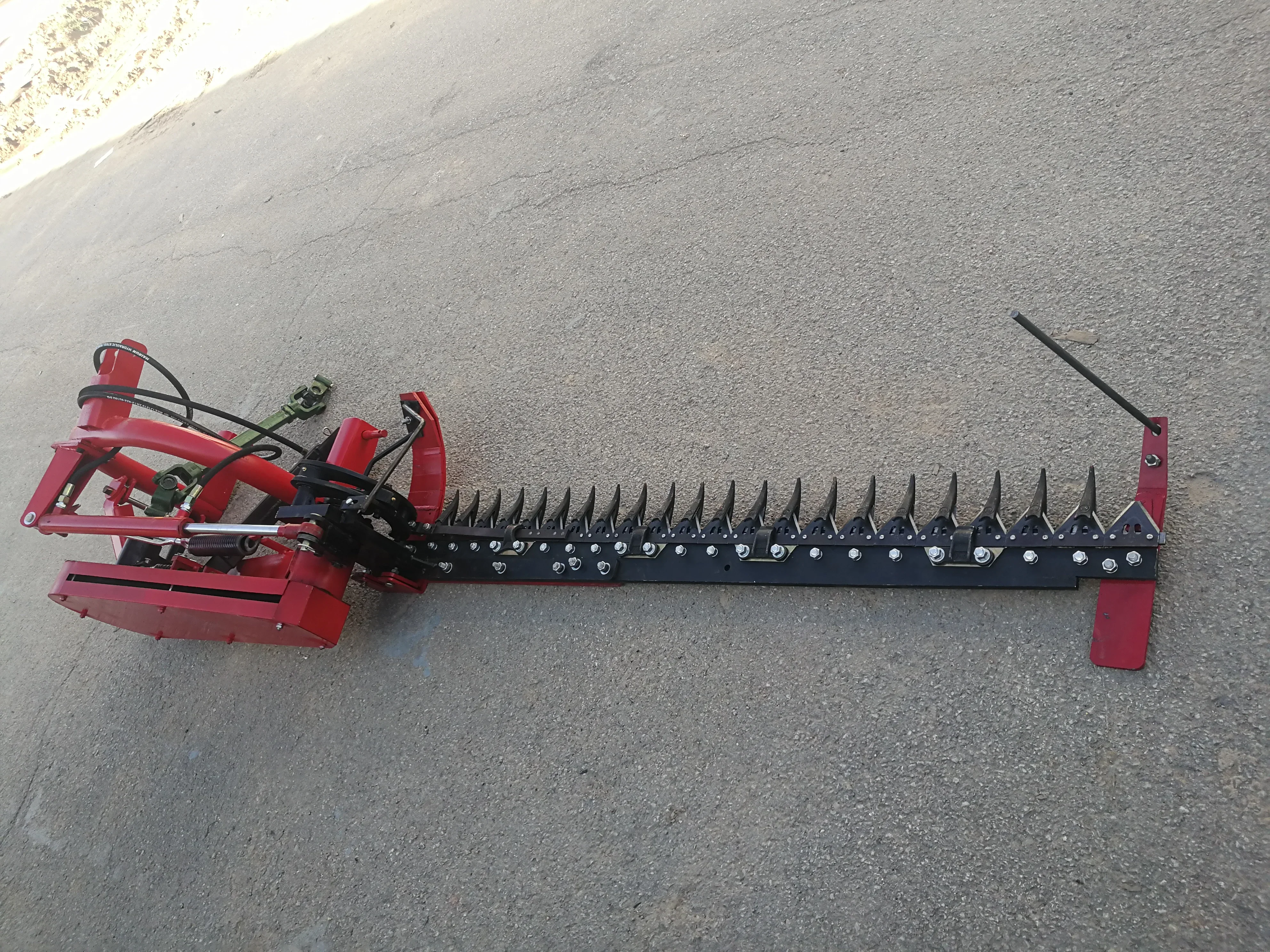 Factory Direct Garden tractor mounted Pruning machine tree trimmer machine 4