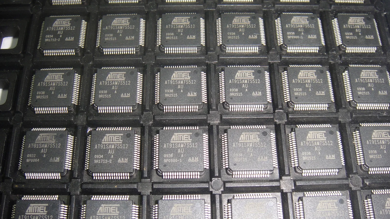 

Оригинальная электронная сигарета с встроенным чипом QFP 91sam7s512, 1 шт.