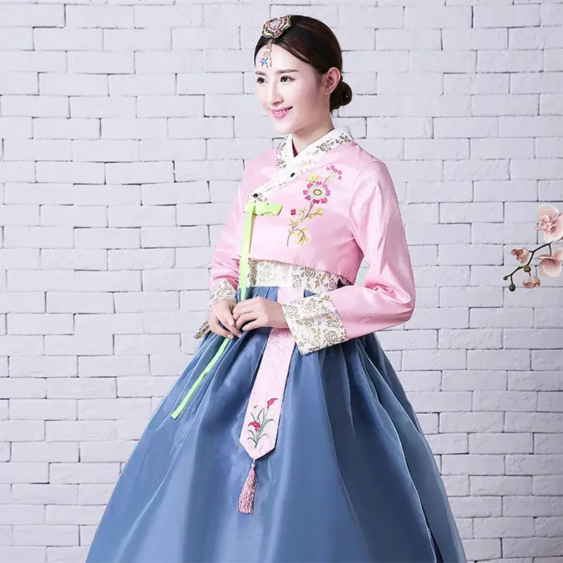 

Embroidered Korean Women's Traditional Korean Court Costume, High Waist, Big Long Today's Hanbok Improved Dance Performance