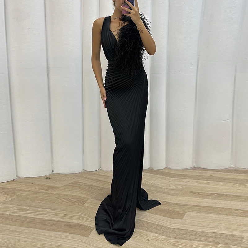 

2023 Fashion Feather Patchwork Split Party Dress Elegant Draped Women's Long Dresses Sexy Deep V Sleeveless Slim Cocktail Dress