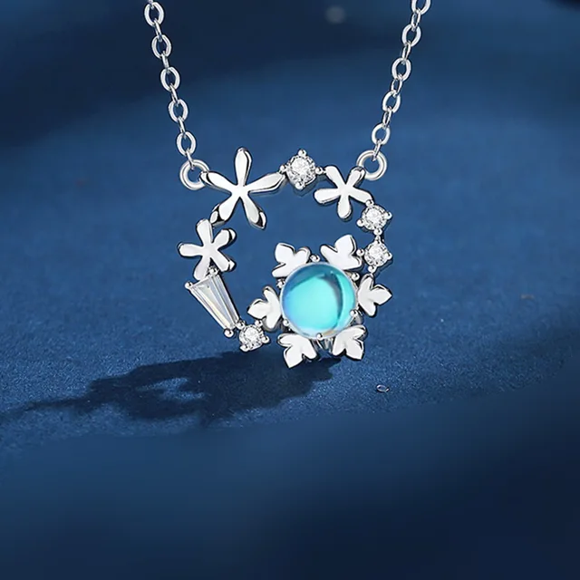 Fashion Blue Snowflake Flower Pendant Choker Necklace for Women's Zircon New Year Gift Party Festival Clavicle Chain Jewelry 4