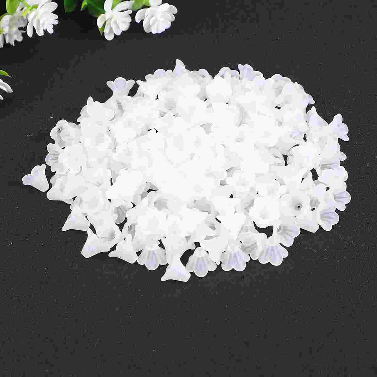 

1 Pack Acrylic Petals Beads 200 G Acrylic Frosted Petals DIY Fitting Material Trumpet Flower Shape Petals DIY Handmade Hair