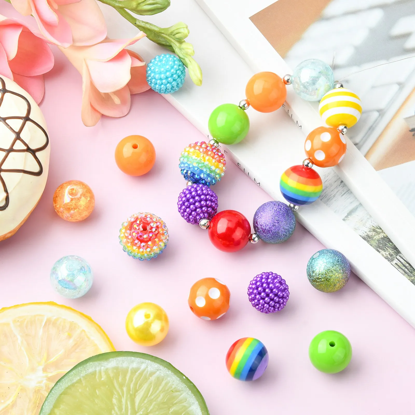 50 Stück 20 mm zufällige Farbe, Regenbogen-Thema, helle Farbe, Acryl-Kaugummi-Perlen-Set, bunte klobige Perlen für Schmuckherstellung, Zubehör – Detail 5