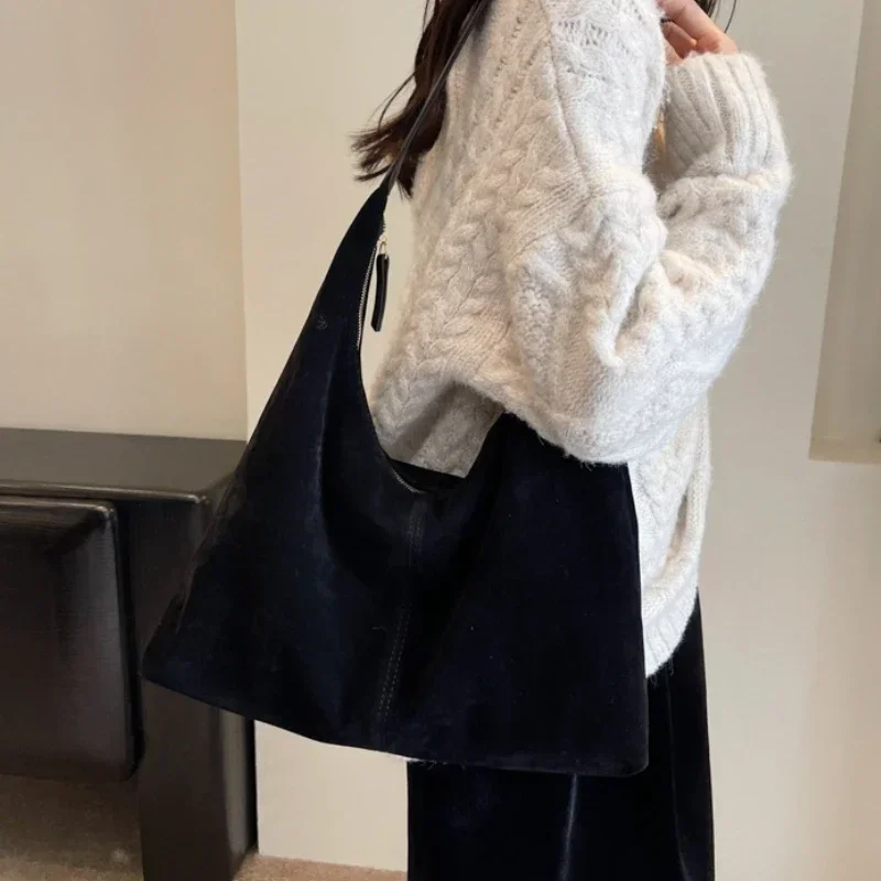 Vintage Suede Large Capacity Tote Bag - Autumn/Winter Fashion Trend