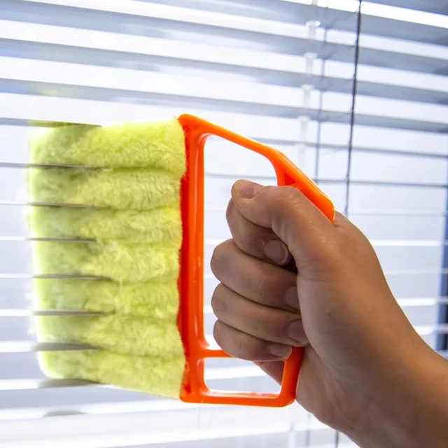 2 Pcs Window Venetian Blind Cleaner Duster Tools + 2 Pcs 7 Finger Duster  Brush Cleaner
