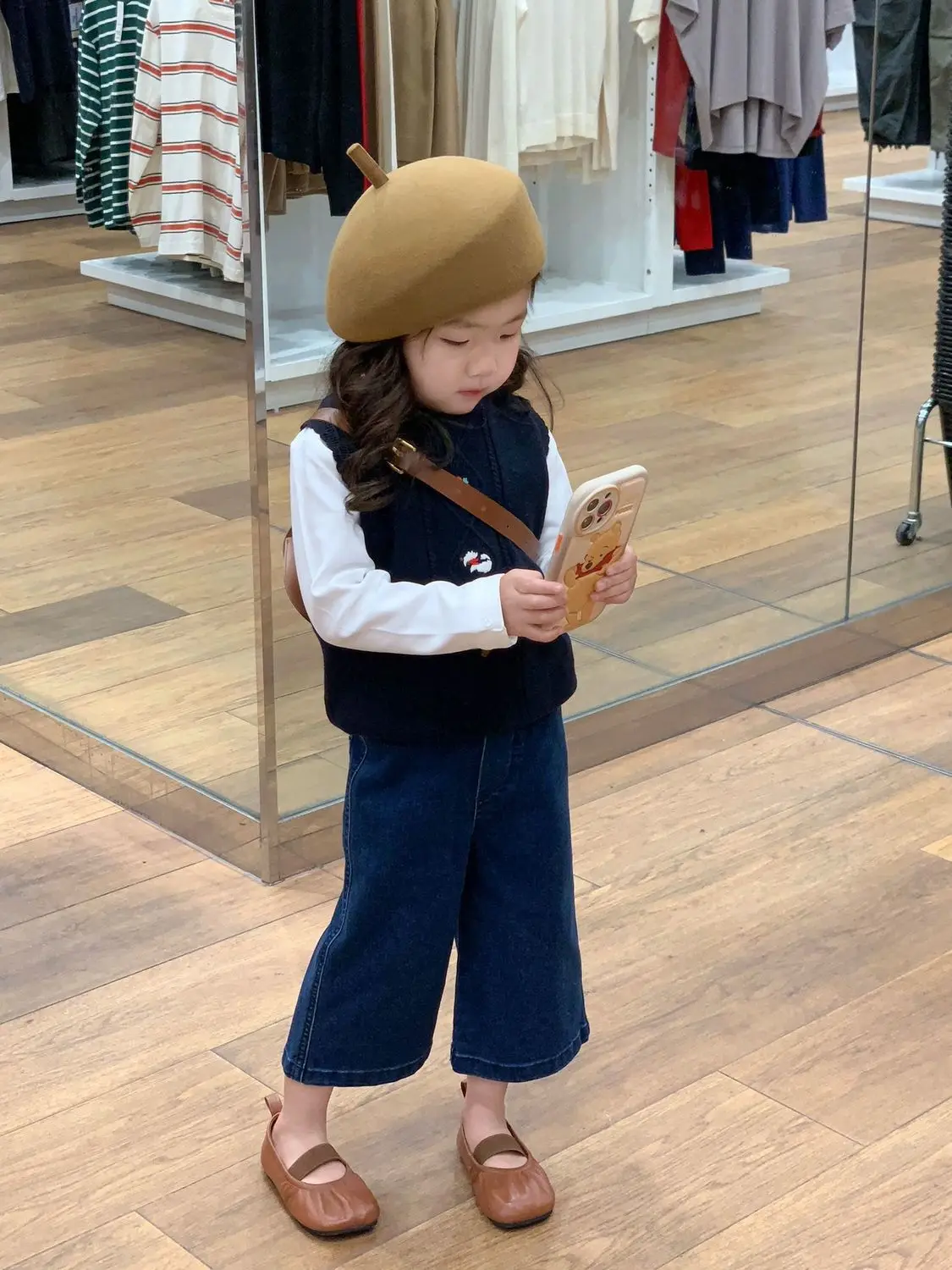 

Girls Spring and Autumn Baby Fashionable Set Korean Children Clothing Girls Knitted Vest Cowboy Wide Leg Pants Three Piece Set