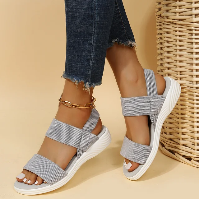 Sandales élégantes à talon bas pour femmes, chaussures orthopédiques à bout ouvert, couleur unie, nouvelle collection 2023, grandes tailles 25-45, chaussures décontractées à talon plat et épais 1