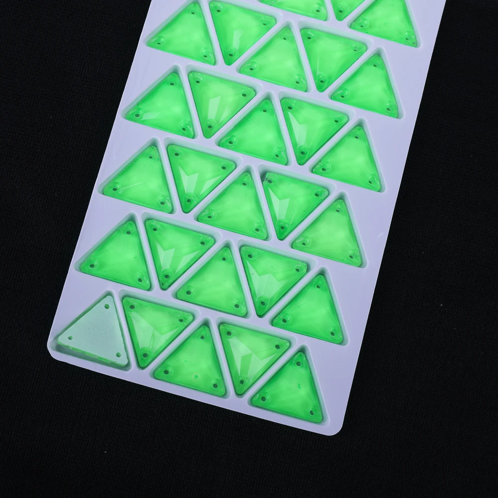 VC Neon Fluoreszierendes Dreieck zum Aufnähen, Strass, Dreieck, Nähen, Diamant, Glas, Diamant, flache Rückseite, DIY-Zubehör, Hochzeit – Detail 8