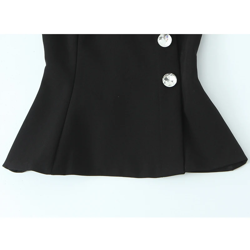 Women Top 2025 New Fashion Jewelry Button Single-Breasted Tops For Women Sexy Elegant Chic Vest Commuting Personality Shorts Top