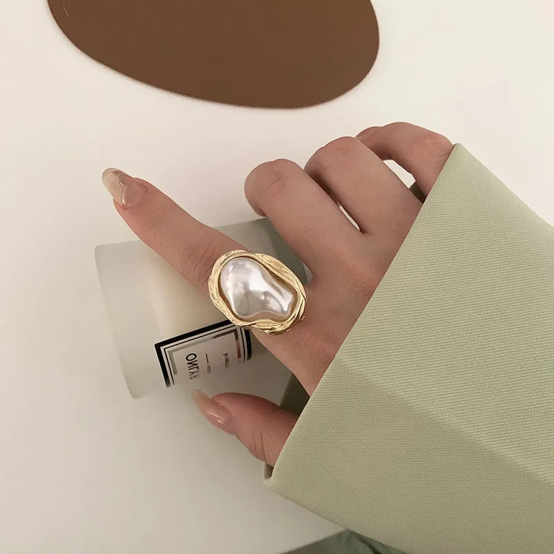 Anillo De Perlas De Lujo Chapado En Oro De 18 Quilates – Joyería Amelia