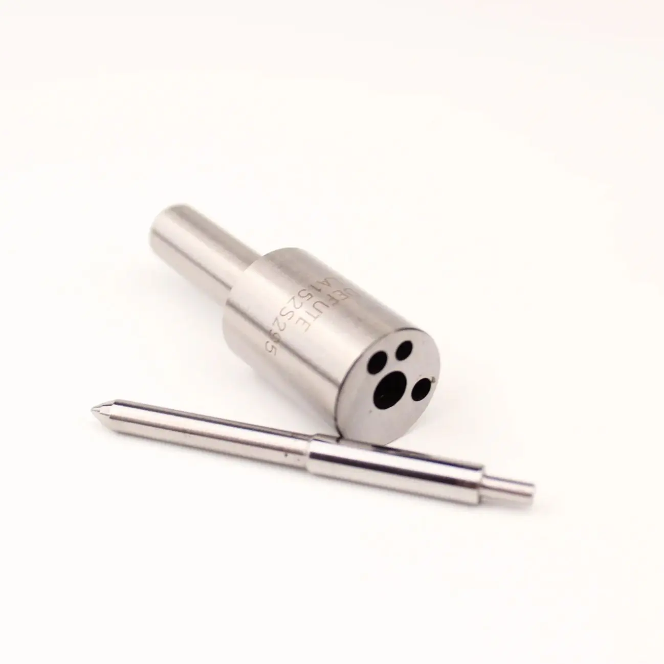 

Fuel diesel injection nozzle DLLA150S027 DLLA152S295 Good Quality