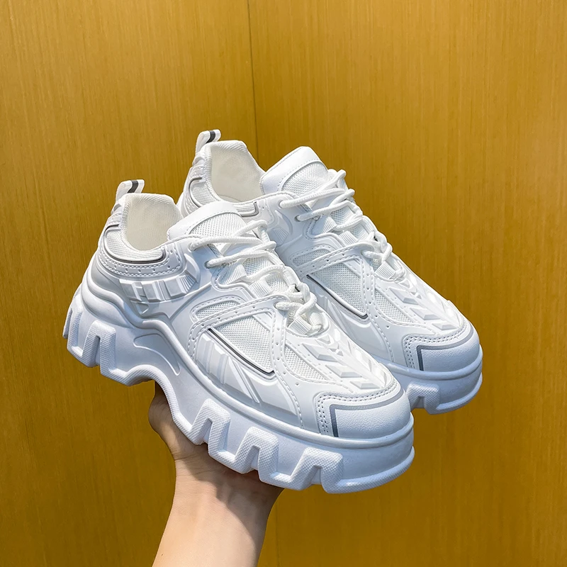 

Женские кроссовки на шнуровке, белые кроссовки с вулканизированной подошвой