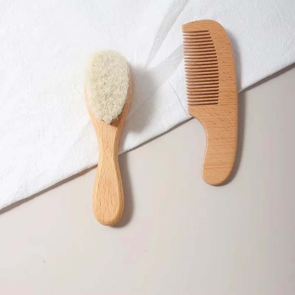 2개입 아기 빗 세트 아기 케어 헤어 브러시 비치 소프트 울 우드 빗 신생아 마사지기 아기 샤워 및 선물 아기 머리 진정