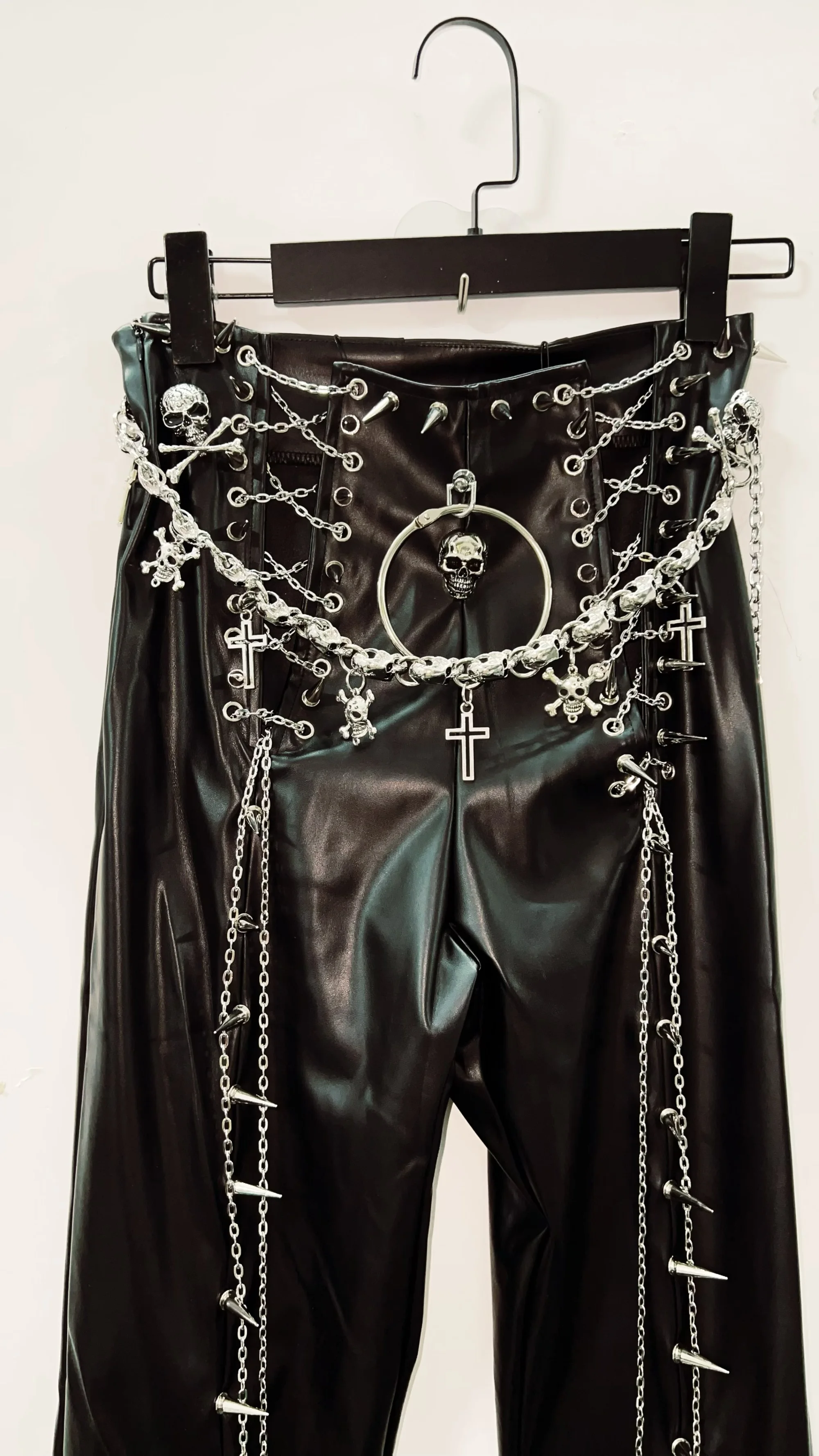 Metal Pendant and Chain Faux Leather Trousers 4