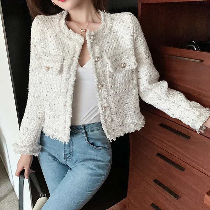 

2021 New Arrival Short Tweed Coat Women O-neck Single-breasted Tassel Slim Plaid Tweed Jacket Outwear Women Fashion