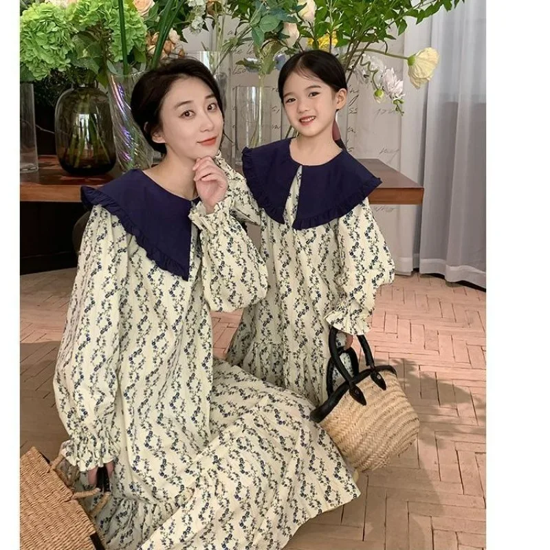 

Family Look Mom and Daughter Dress French Style Womens Dresses for Mother Girls Matching Equal Long Sleeve Mommy Me Clothing