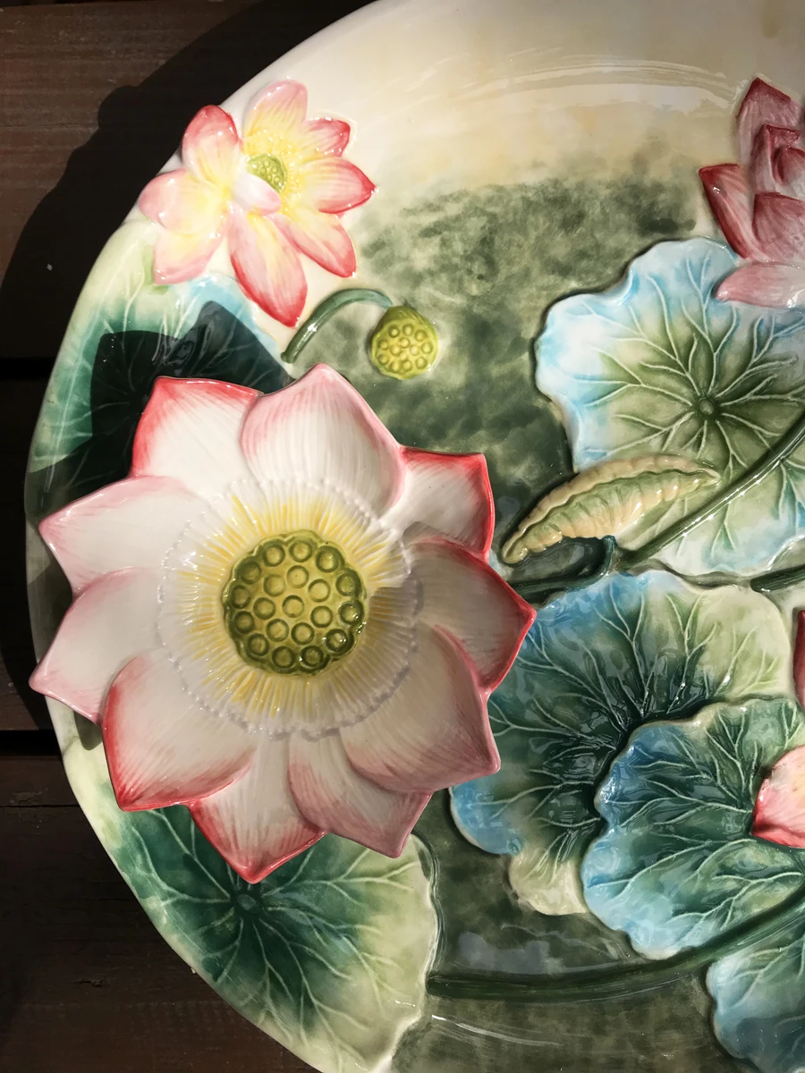 Chinese hand-painted 3d lotus ceramic decoration inventory heart plate living room porch craft decoration gifts trays decorative 4