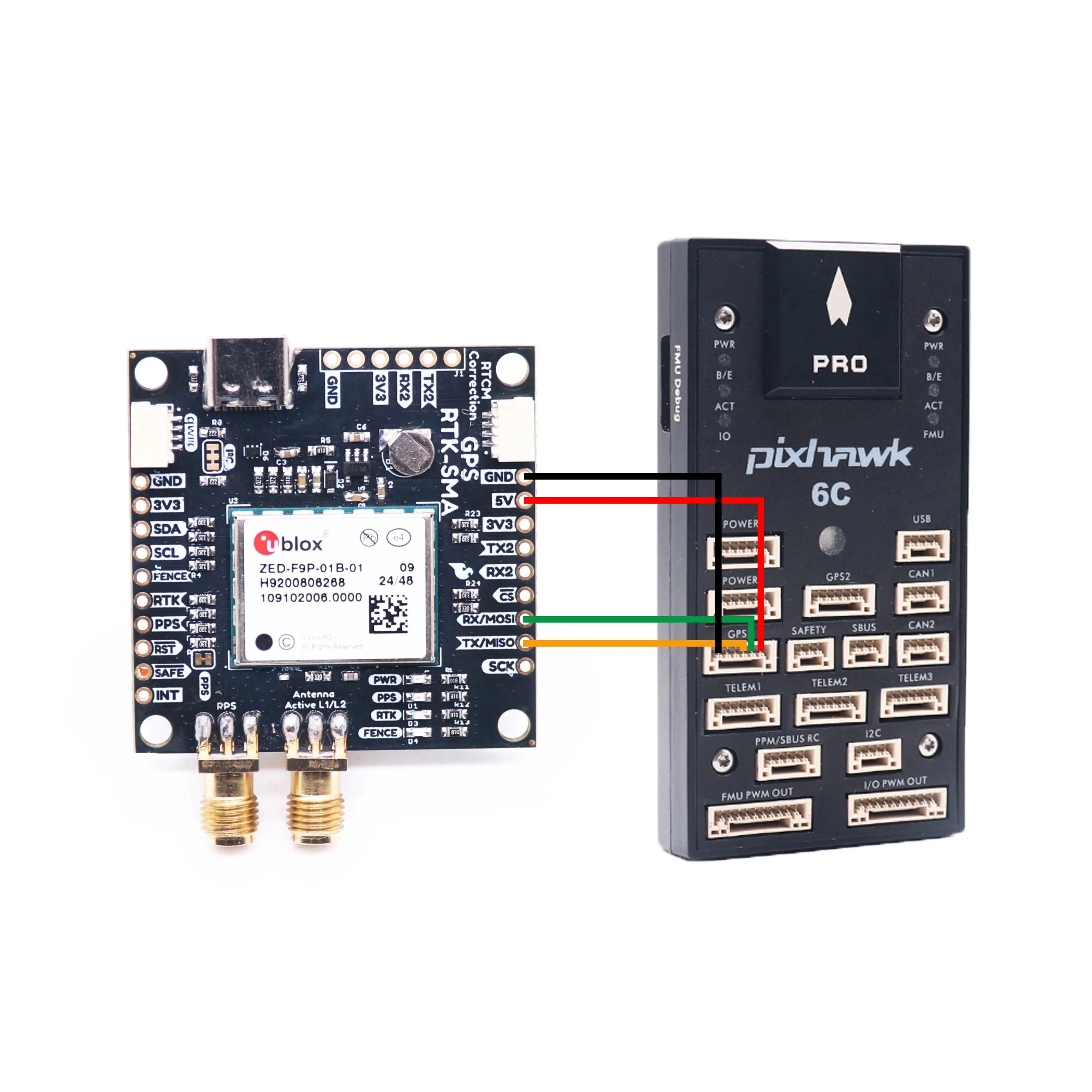 SparkFun RTK2 en fonctionnement avec écran affichant les données GNSS, outil essentiel pour acheter un GPS haute précision.