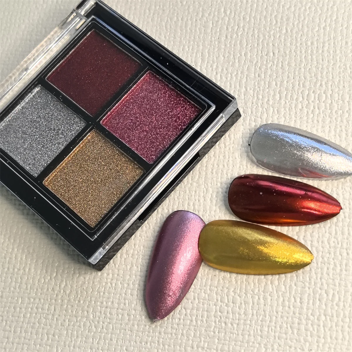4 grid chrome nail magic mirror powder palette holographic laser aurora solid mirror gel polishing pigment decoration nail powder nail glitter nail pigment 1pc