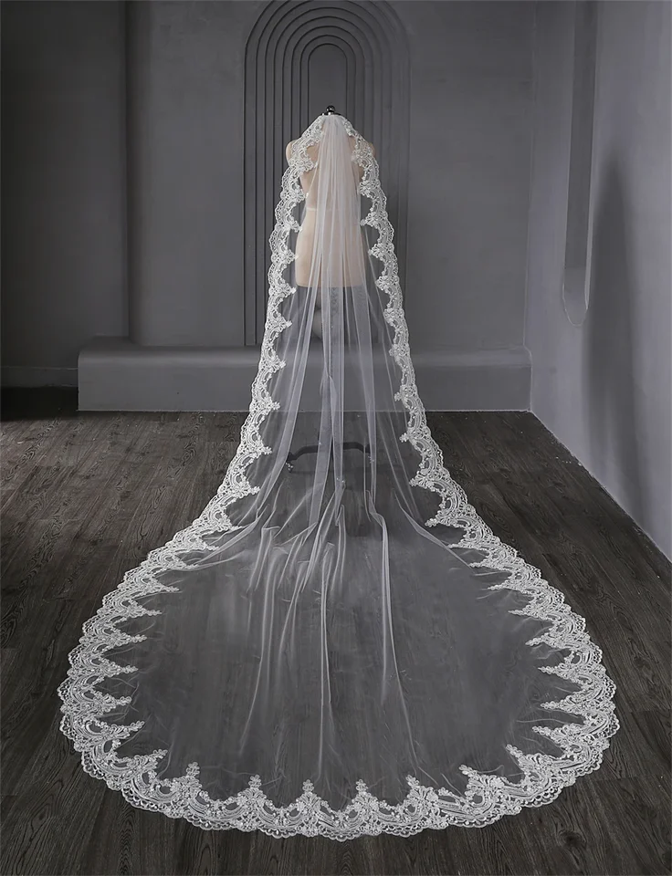 Velo da sposa a uno strato con pettine bordo in