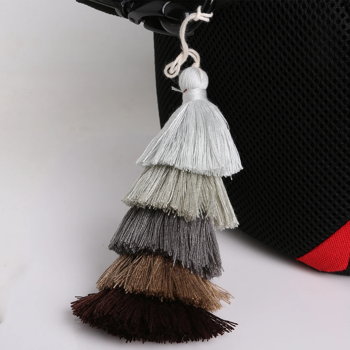 Description Picture 3 of item1pc 15cm Long 5 Layers Rainbow Color Gradient Fringe Tassel Keyring Bag Ornament Garment Tassels Fringes Trim Sewing Accessories