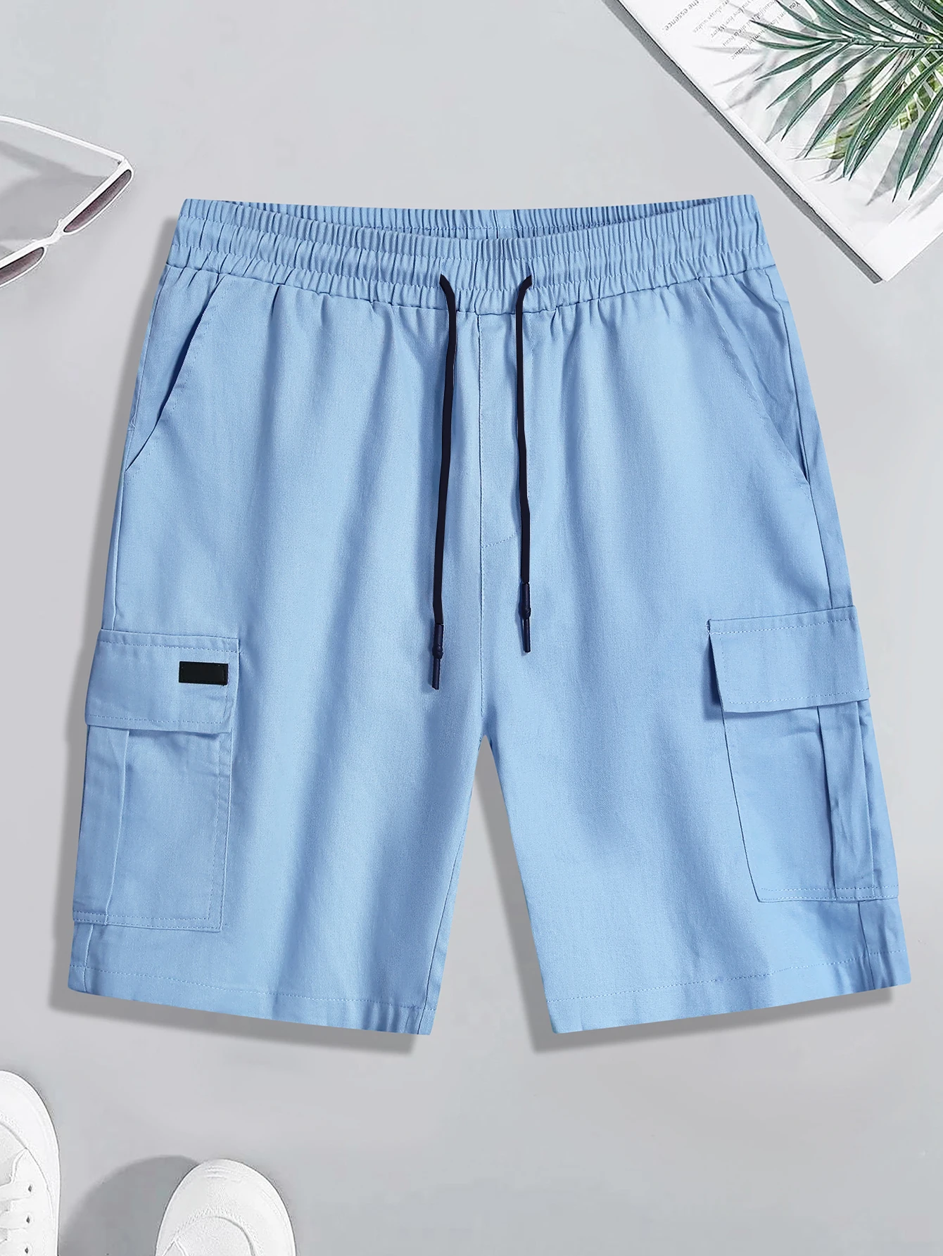 Sommerliche, kurze Herrenhose, modische Arbeitskleidungsshorts, Outdoor-Freizeit-Arbeitshose, Wanderhose, trendiges Lederdesign für Herren – Detail 7