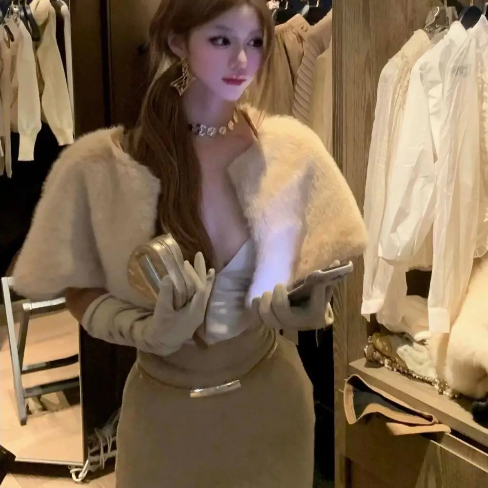 Fashion Faux Fur Shawl Wrap Formal Party Shawl Wedding Dress Code New Women Faux Fur Thermal Cape Coat Party Clothing Warm Wear