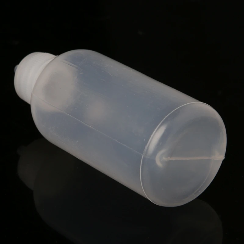 

Y1UB 50ML Easy to Operate Dispenser Bottle Suitable for Loading Glues/ Adhesives/Silicones/ Liquids and Oils
