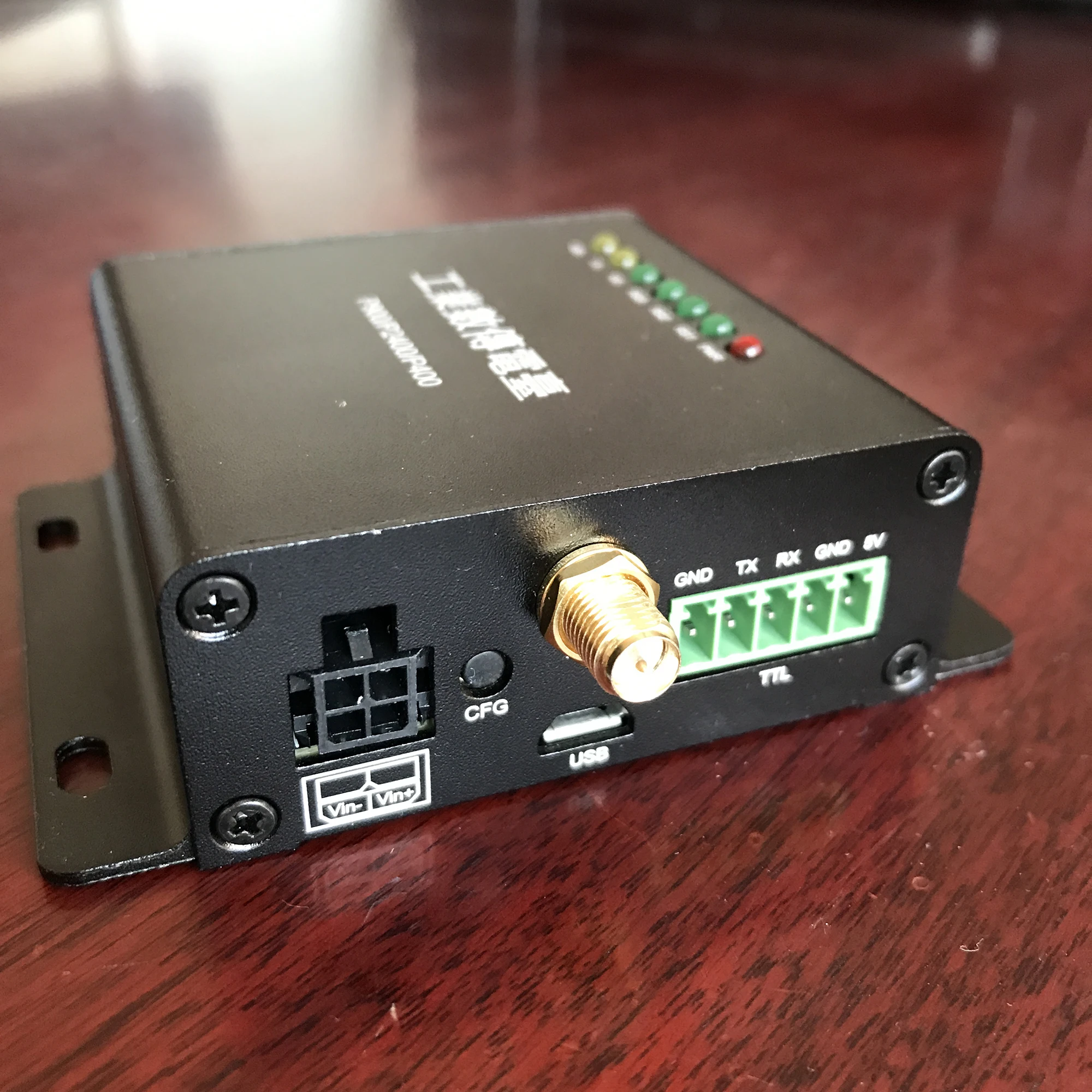 P900-Enc Wireless Digital Radio High Power 1W 900Mhz Frequency Hopping Fino A 60Km