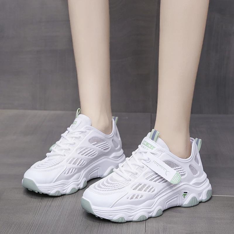 Women Sneakers Winter Warm Fur 2023 Fashion Korean Women Chunky Sneakers Platform Autumn Breathable Mixed Colors Women Shoes