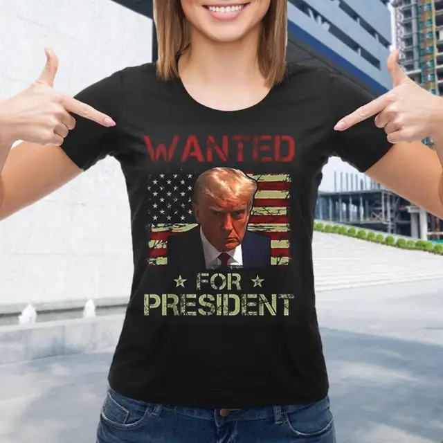 Never Surrender Trump T-Shirt | 2024 Mugshot T-Shirt | Funny Trump 2024 Shirts with Mugshot Design Cool Mugshot T-Shirt 2